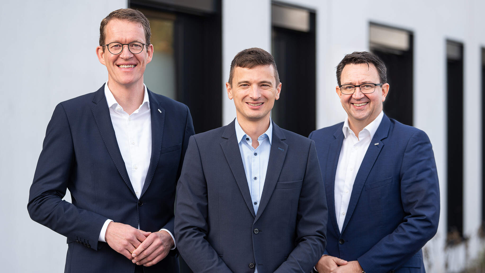 Burkhard Eling (CEO of DACHSER), Markus Lechner (General Manager kasasi), Stefan Hohm (CDO DACHSER)