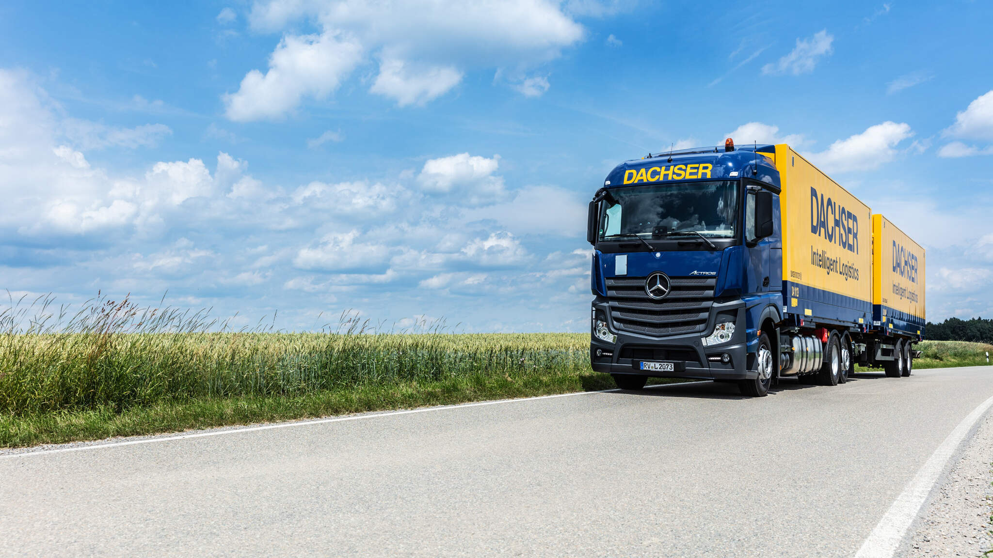 Transport drive of a DACHSER truck