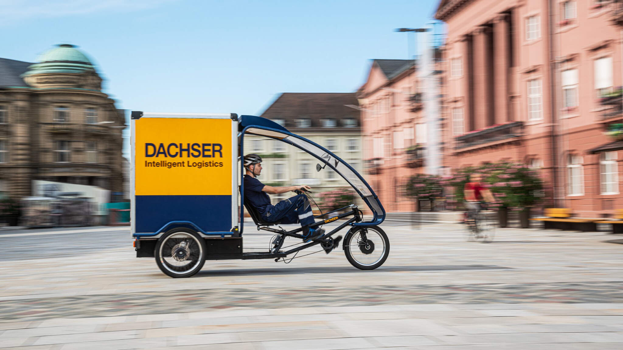 Because the battery-electric trucks and cargo bikes emit no air pollutants, they play a major part in keeping the air clean.